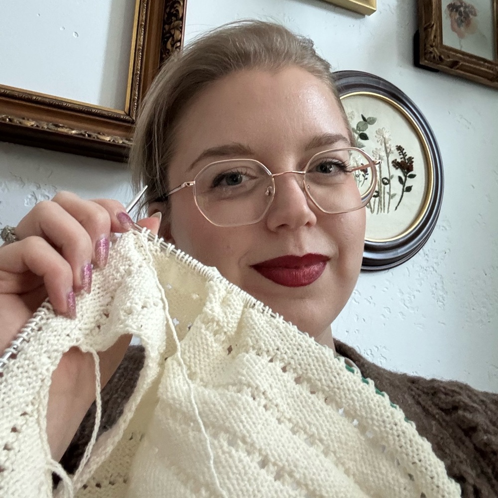 Meet your Posher, Caroline